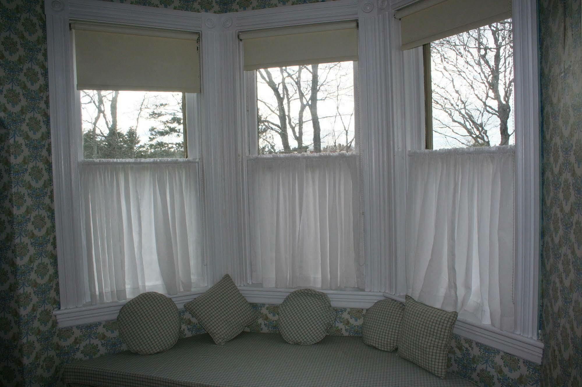 Sackville Bed And Breakfast Exterior photo